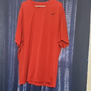 Nike Men's Bold Red Short Sleeve Tee